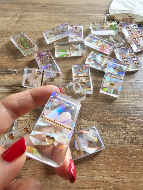 Jeu de Dominos Unique – Modèle Transparence & Fleurs Séchées – Image 2