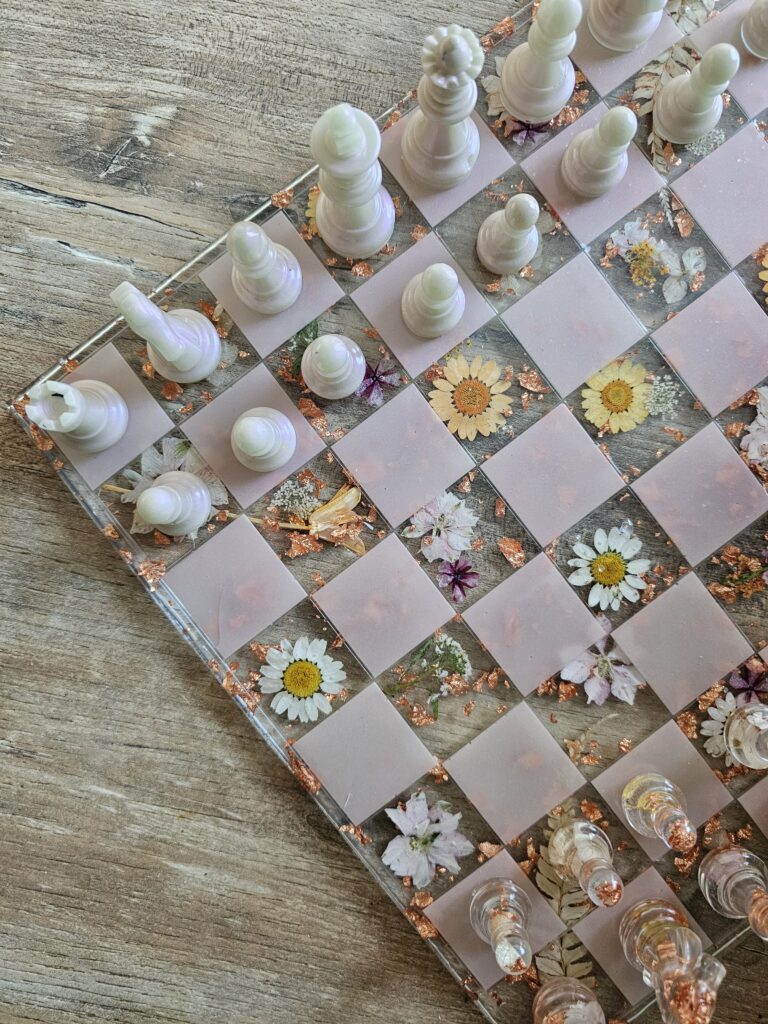 Jeu d'Échecs Unique – Modèle Romantique Cuivré